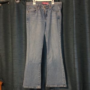 Vintage Levi 518 bootcut jeans